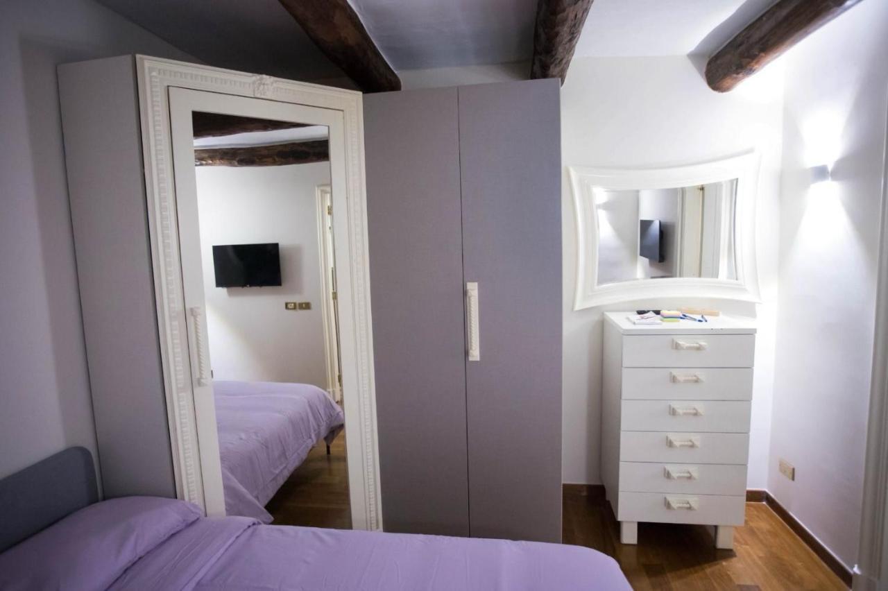 Ferienwohnung Hause Naty Spaccanapoli Exterior foto