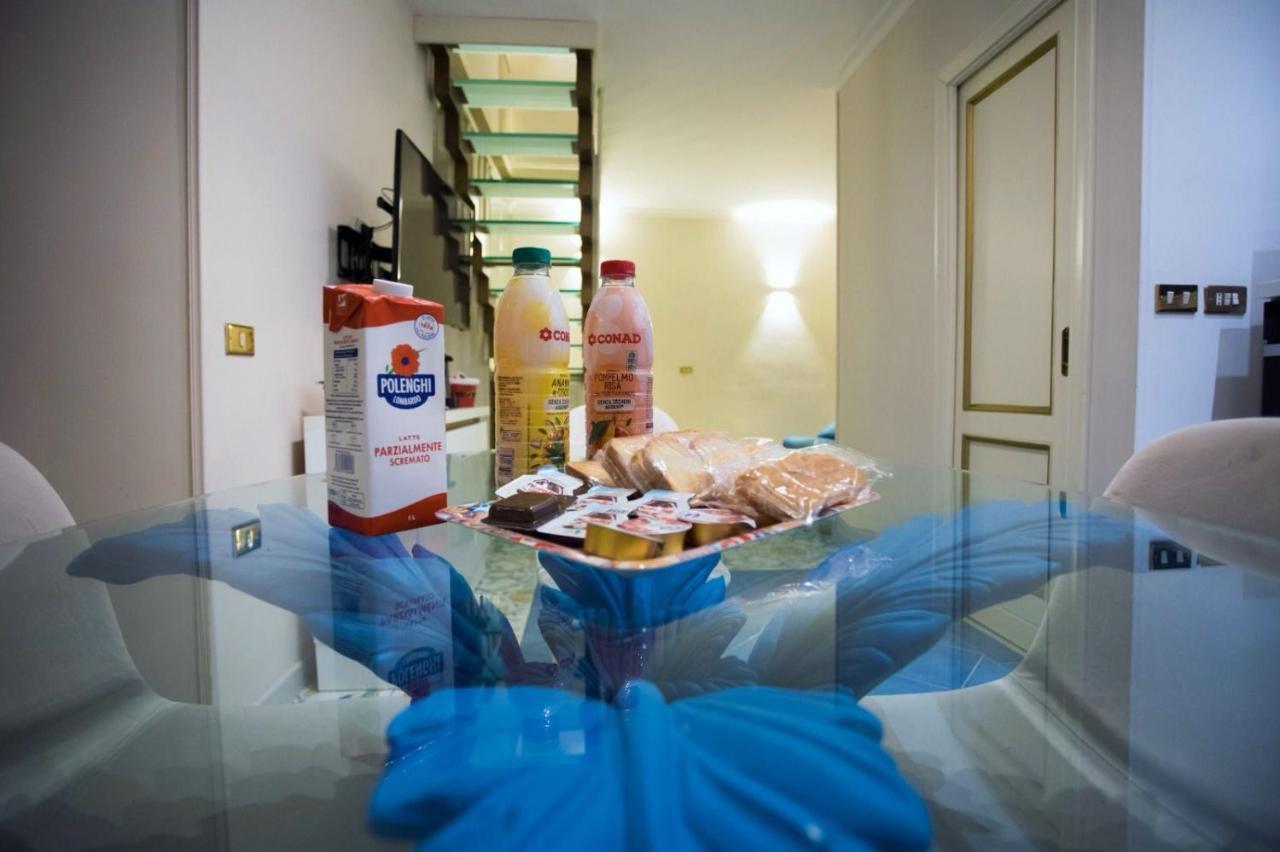 Ferienwohnung Hause Naty Spaccanapoli Exterior foto