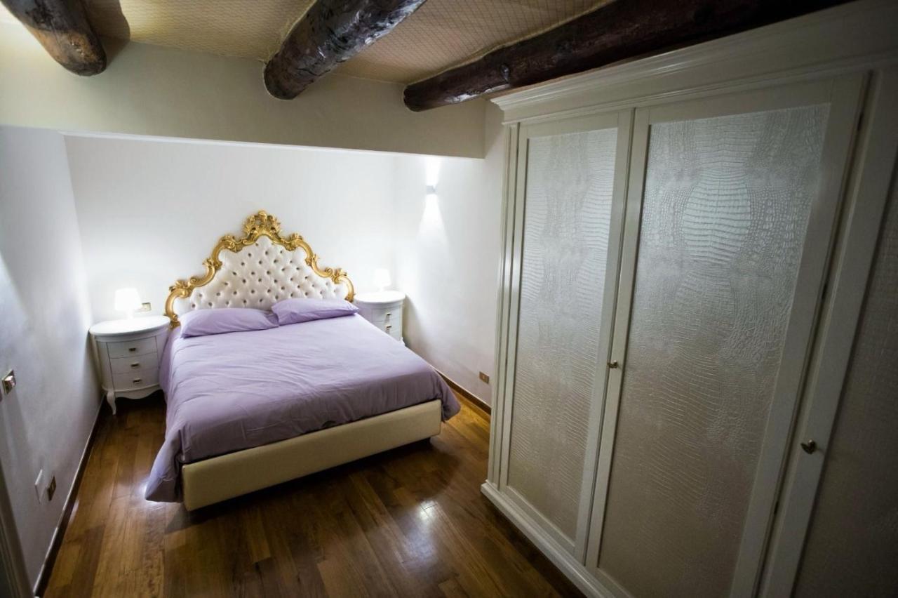 Ferienwohnung Hause Naty Spaccanapoli Exterior foto